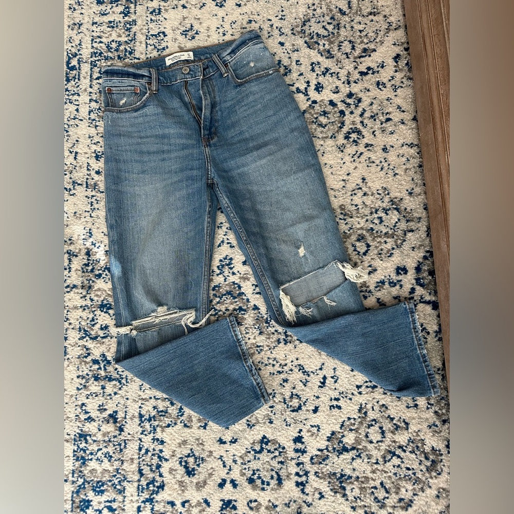 Abercrombie ultra high rise straight leg